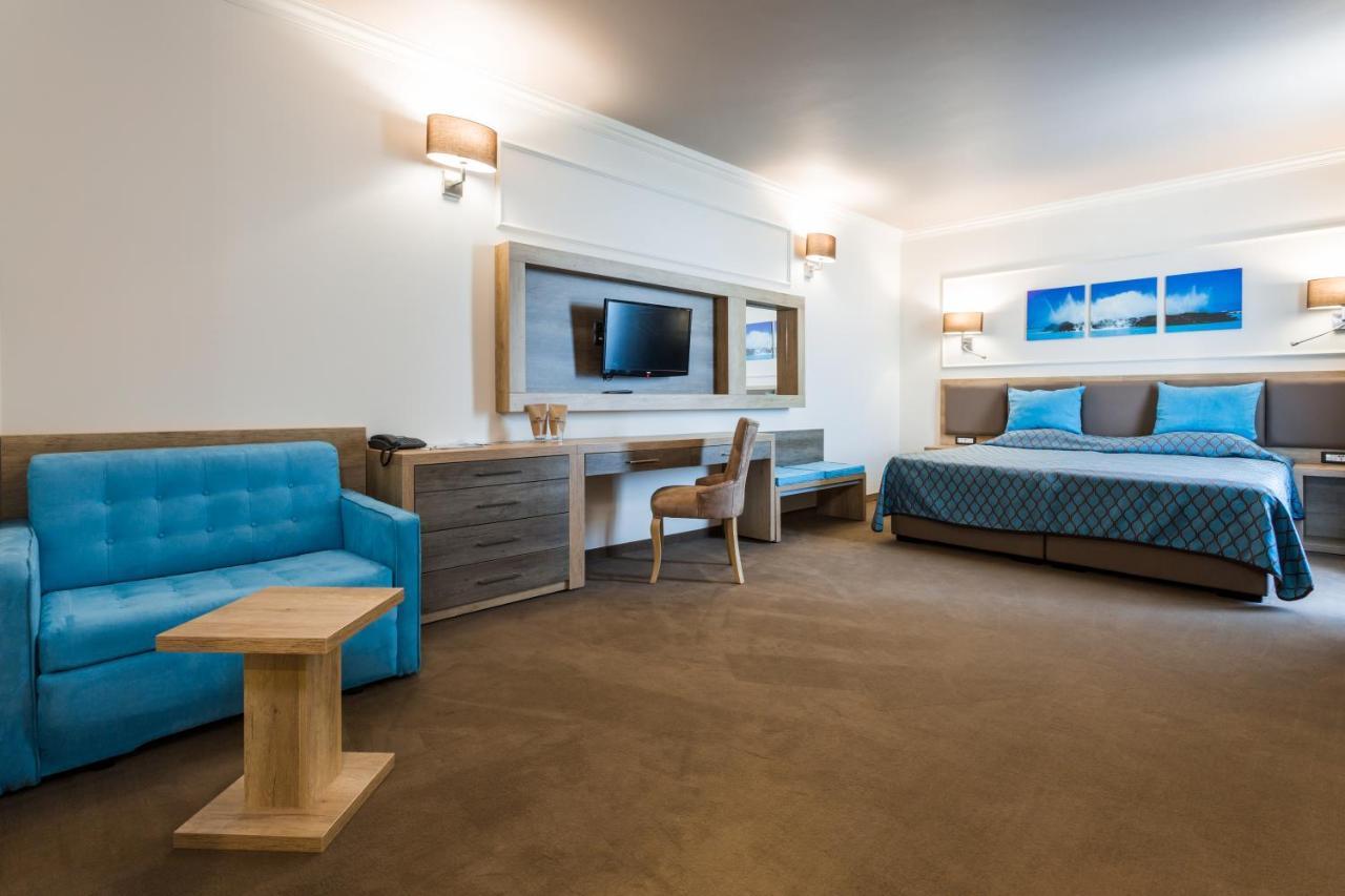 Tiara Beach Sluneční pobřeží Exteriér fotografie